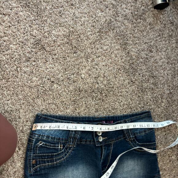 Y2K Angels Low Rise Denim Jean Shorts Dark Wash 3 Button Fly Vtg 2000s Sz 8 - Picture 4 of 5